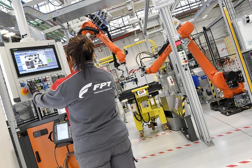 FPT INDUSTRIAL INAUGURA SU NUEVA PLANTA DE ePOWERTRAIN EN TURÍN. EL FUTURO DE LA MOVILIDAD NEUTRA EN CARBONO EMPIEZA AQUÍ